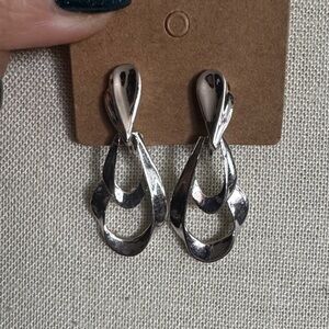 Vintage Trifari Drop Linked Dangle Earrings